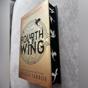 Fourth Wing book and custom spray edge book service